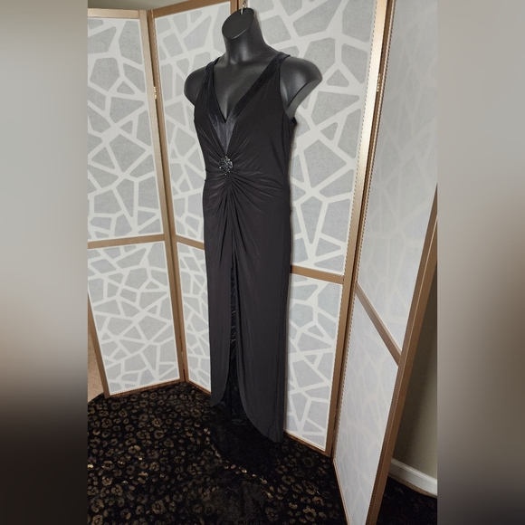 Talbots Ruched & Layered Gown | Size 12 - Picture 10 of 11